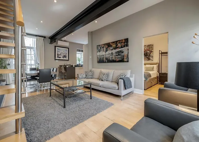 Luxurious Mews House Next To Hyde Park